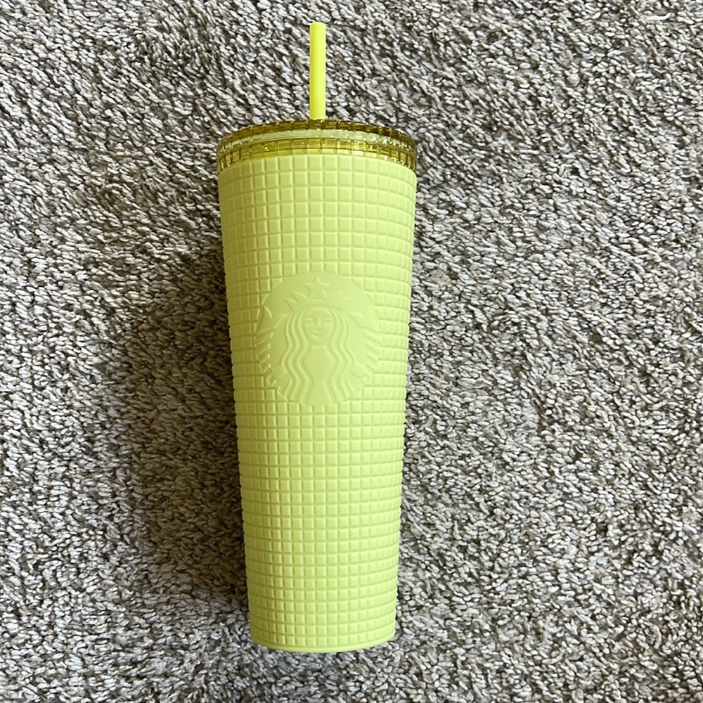 LIKE NEW RARE MATTE YELLOW STARBUCKS TUMBLER